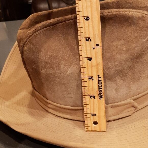 Resistol Vintage Western Self-Conforming Suede Cowboy Hat